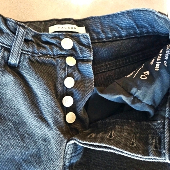PacSun High Rise Straight Distressed Black Button Fly Jeans  Raw Hem Size 24 EUC - Picture 8 of 11
